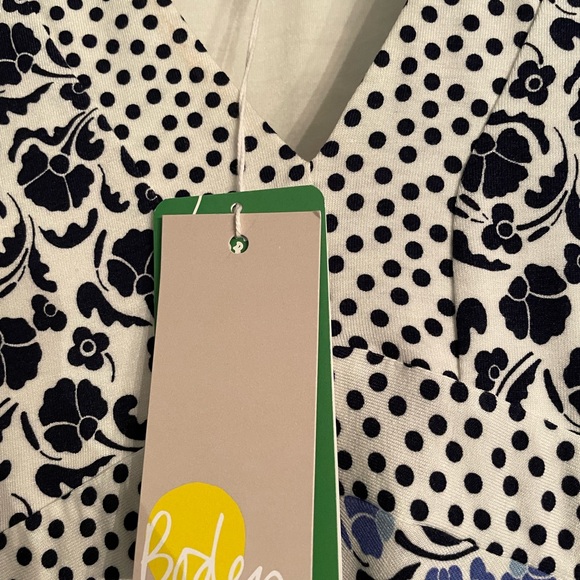 Boden Eva Jersey Midi Dress in Bluebell Delicate Bud - Picture 11 of 16